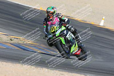 media/Nov-15-2024-CVMA Friday Practice (Fri) [[b142d29251]]/4-Group 4 and Trackday/Session 2 (Turn 10)/